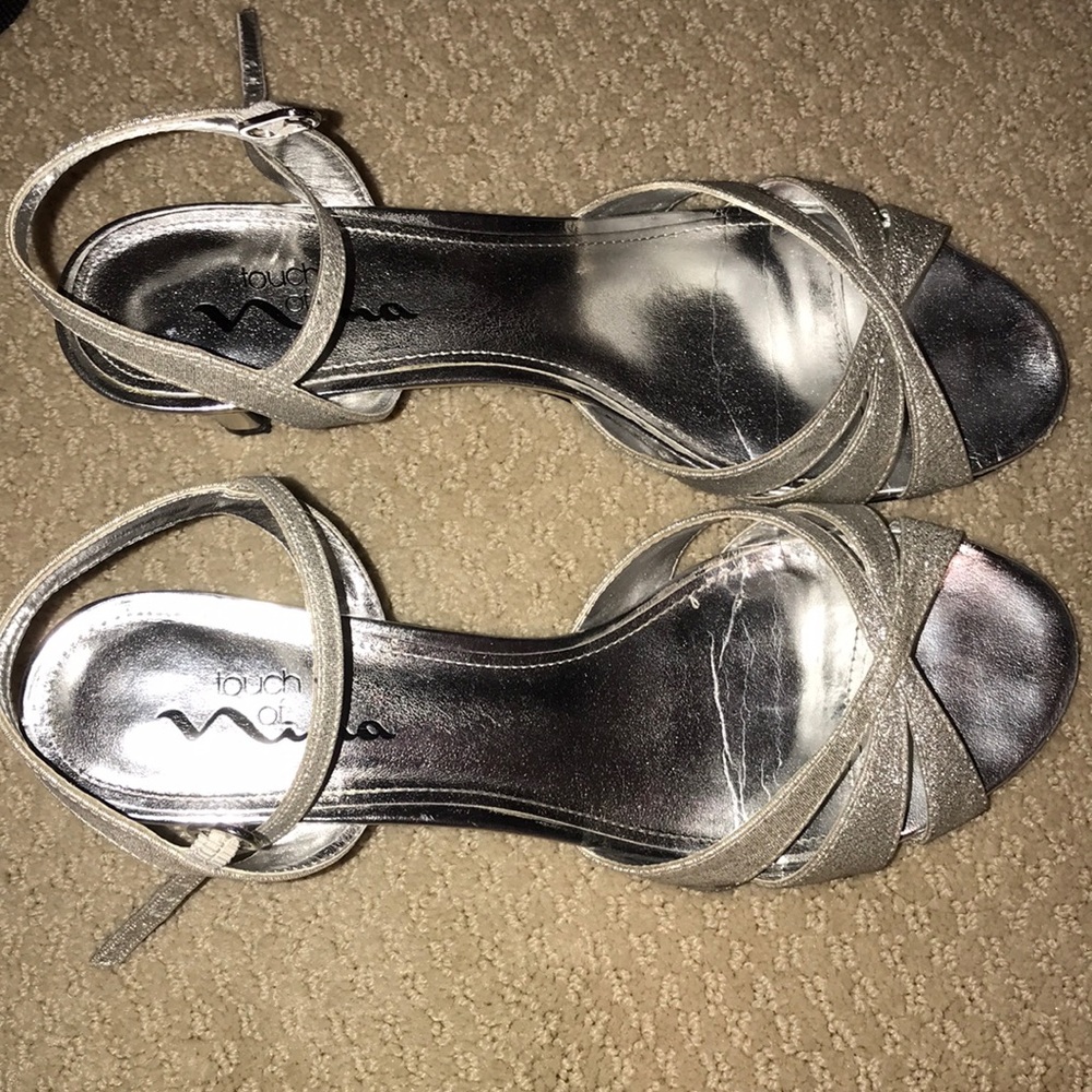 Heel shoes!